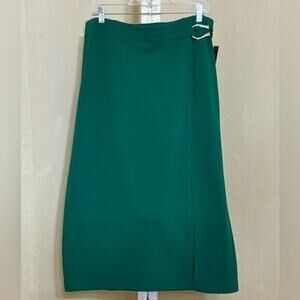 New York Clothing Company Kelly Green maxi skirt&gold buckle detail Sz L NWT